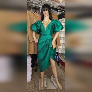 Do+Be Malachite Puff Sleeve Dress- Size Medium (Junior) 28" Waist